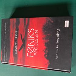 Billede af bogen Føniksprocessen. Find styrke i forandring. 