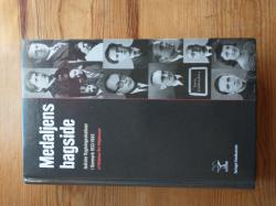 Billede af bogen Medaljens bagside Billede af bogen Medaljens bagside