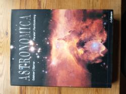 Billede af bogen Astronomica - Galakser, stjerner, planeter, rumforskning