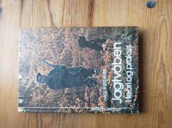 Billede af bogen Jagtvåben - i teori og praksis