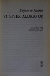 Billede af bogen Vi giver aldrig op Billede af bogen Vi giver aldrig op