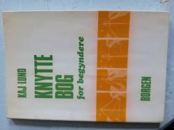 Billede af bogen Knyttebog for begyndere Billede af bogen Knyttebog for begyndere
