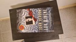 Billede af bogen Luk øjnene