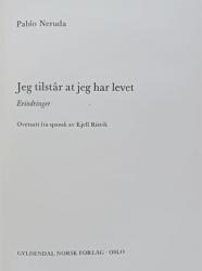 Billede af bogen Jeg tilstår at jeg har levet - erindringer