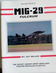 Billede af bogen    MiG-29 Fulcrum (Aerofax Extras 2 U1