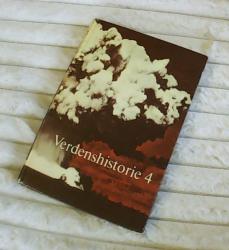 Billede af bogen Verdenshistorie 4