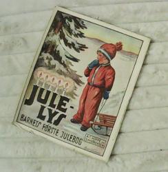 Billede af bogen Julelys - Barnets første julebog Billede af bogen Julelys - Barnets første julebog