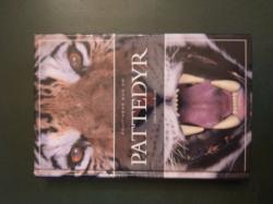 Billede af bogen Politikens bog om pattedyr Billede af bogen Politikens bog om pattedyr