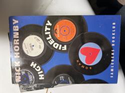 Billede af bogen High fidelity