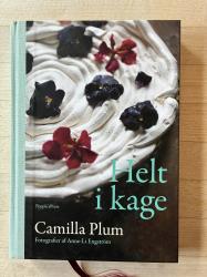 Billede af bogen Helt i kage Billede af bogen Helt i kage