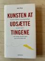Billede af bogen Kunsten at udsætte tingene Billede af bogen Kunsten at udsætte tingene