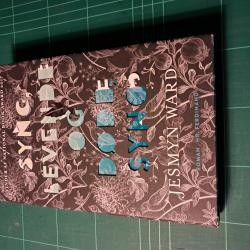 Billede af bogen Syng, levende og døde, syng Billede af bogen Syng, levende og døde, syng