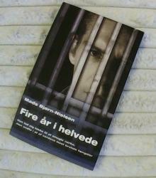 Billede af bogen Fire år i helvede Billede af bogen Fire år i helvede