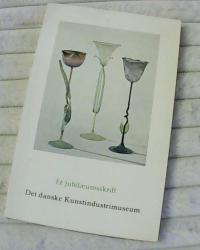 Billede af bogen Det danske Kunstindustrimuseum - Virksomhed 1964-1969 IV Billede af bogen Det danske Kunstindustrimuseum - Virksomhed 1964-1969 IV