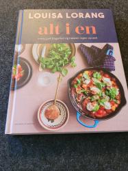 Billede af bogen Alt i en - enkel hverdagsmad og næsten ingen opvask Billede af bogen Alt i en - enkel hverdagsmad og næsten ingen opvask