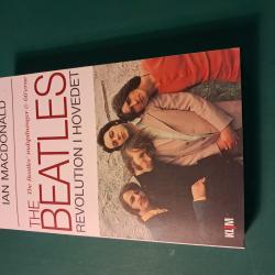 Billede af bogen The Beatles. Revolution i hovedet.