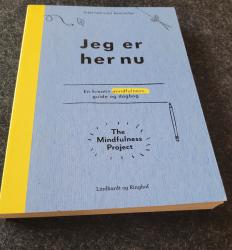 Billede af bogen Jeg er her nu - The Mindfulness Project