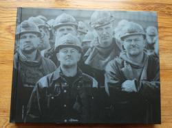 Billede af bogen Lindø - der var engang et værft 