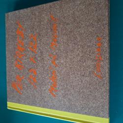 Billede af bogen 122x122 malerier på masonit. Billede af bogen 122x122 malerier på masonit.