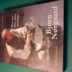 Billede af bogen Man har sine klare øjeblikke. En fortælling om Bjørn Nørgaard