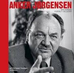 Billede af bogen Anker Jørgensen - min verden fortalt i billeder