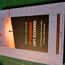 Billede af bogen At overvinde lavt selvværd