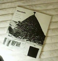 Billede af bogen Alberobello