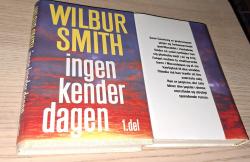 Billede af bogen Ingen kender dagen 1,  Ingen kender dagen 2