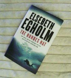 Billede af bogen Tre hundes nat