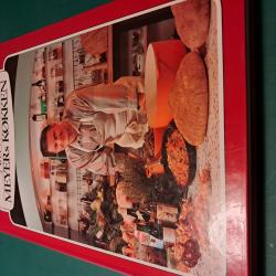 Billede af bogen Året rundt i Meyers køkken Billede af bogen Året rundt i Meyers køkken