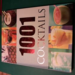 Billede af bogen 1001 cocktails Billede af bogen 1001 cocktails