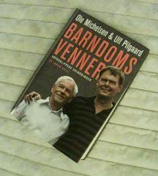 Billede af bogen Ole Michelsen & Ulf Pilgaard - Barndomsvenner - Krydsklippede erindringer