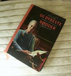 Billede af bogen De dybeste rødder - Dronningen fortæller om Danmark og danskerne