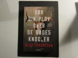 Billede af bogen Kør din plov over de dødes knogler