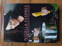 Billede af bogen Nigella ekspres - lækker mad lynhurtigt Billede af bogen Nigella ekspres - lækker mad lynhurtigt