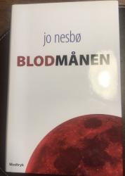 Billede af bogen Blodmånen ** Billede af bogen Blodmånen **