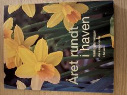 Billede af bogen Året rundt i haven