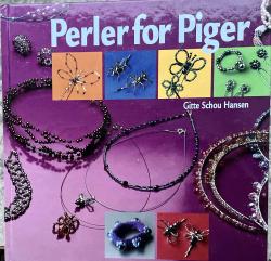 Billede af bogen Perler for piger 