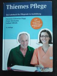 Billede af bogen Thiemes Pflege: Das Lehrbuch für Pflegende in Ausbildung