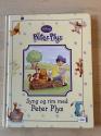Billede af bogen Syng og rim med Peter Plys Billede af bogen Syng og rim med Peter Plys