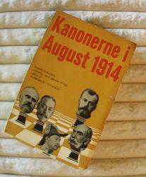 Billede af bogen Kanonerne i August 1914