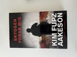 Billede af bogen Skyggen foran mig