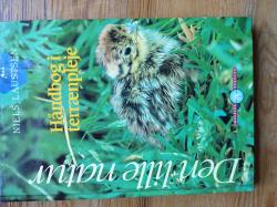 Billede af bogen Den lille natur - Håndbog i terrænpleje Billede af bogen Den lille natur - Håndbog i terrænpleje