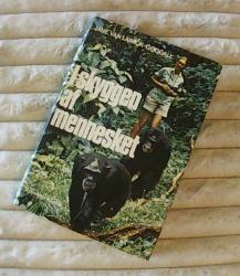 Billede af bogen I skyggen af mennesket