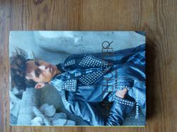 Billede af bogen Facehunter Billede af bogen Facehunter