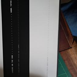 Billede af bogen Chairs on the Run