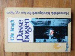 Billede af bogen Dassebogen - humoristisk håndapotek for hus og hjem Billede af bogen Dassebogen - humoristisk håndapotek for hus og hjem