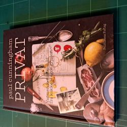 Billede af bogen Privat. Varmende vintermad fra kokkens egne gryder.