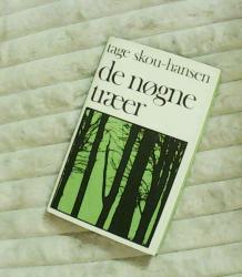 Billede af bogen De nøgne træer