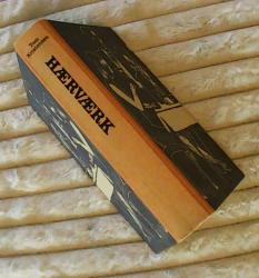 Billede af bogen Hærværk Billede af bogen Hærværk